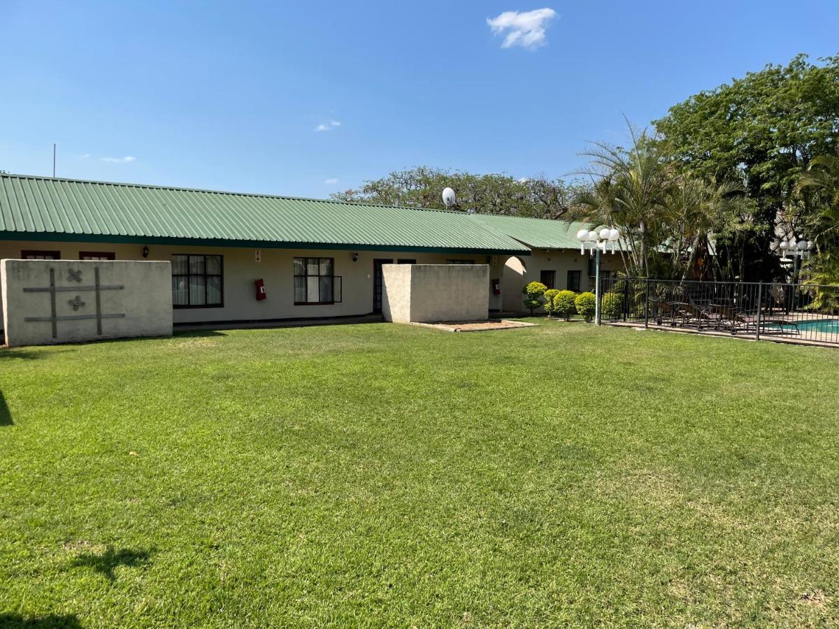 Buffalo Hotel Hectorspruit Экстерьер фото