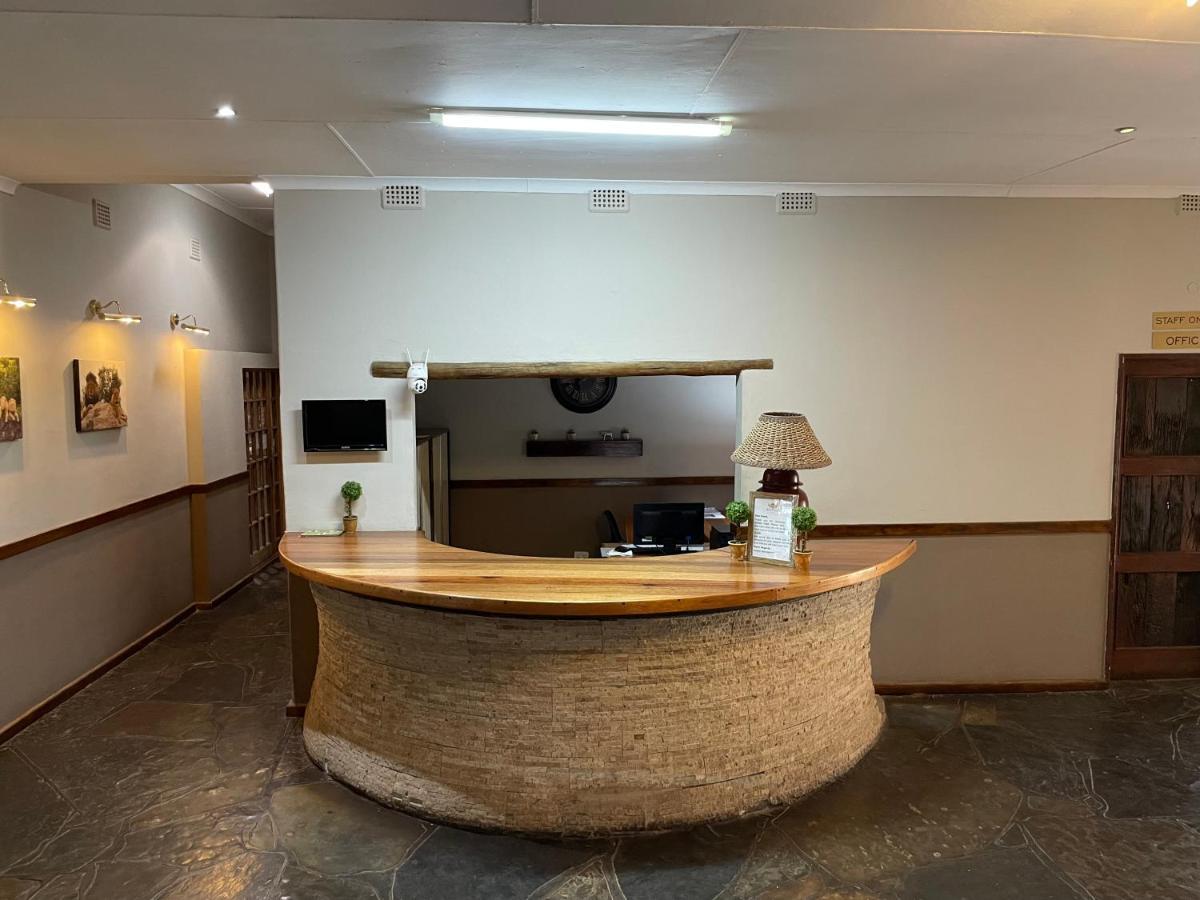 Buffalo Hotel Hectorspruit Экстерьер фото