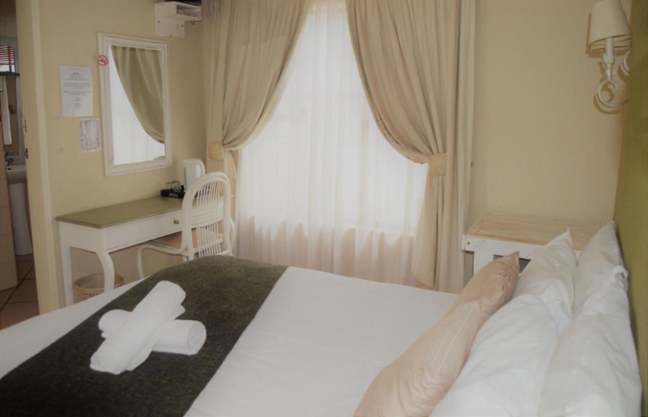 Buffalo Hotel Hectorspruit Экстерьер фото