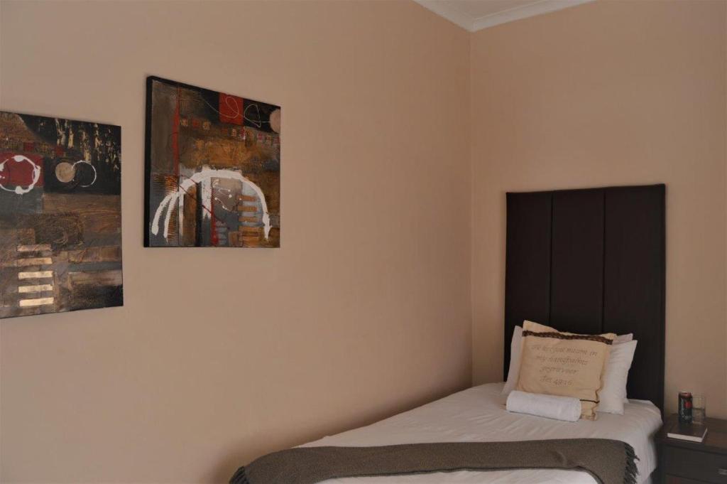 Buffalo Hotel Hectorspruit Экстерьер фото