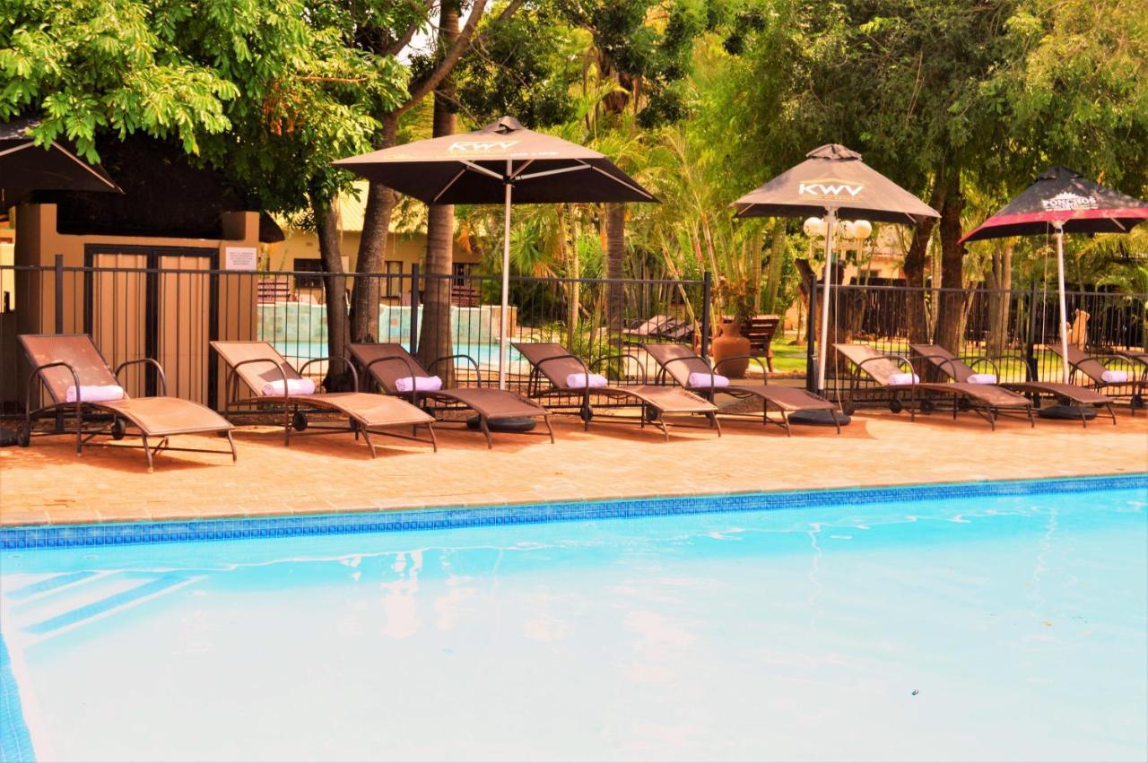 Buffalo Hotel Hectorspruit Экстерьер фото